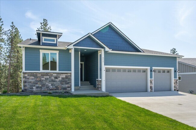 Foto del edificio - $3,800 - 4 Bed / 3 Bath Stunning Brand New Build Home in Indian Trail