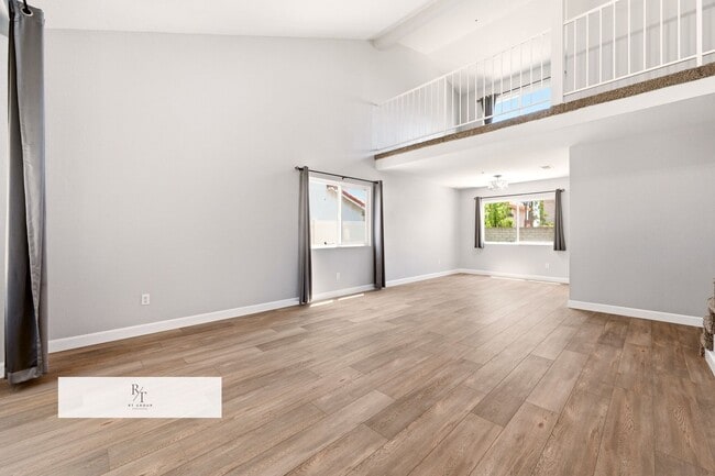Building Photo - 3 Bedrooms | 2.5 Bathrooms | Loft | 2-Car Garage
