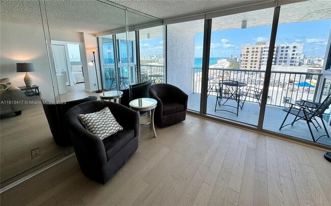 Building Photo - 2655 Collins Ave