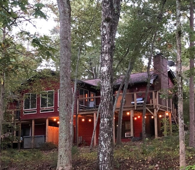 Building Photo - 1457 Tranquility Ln