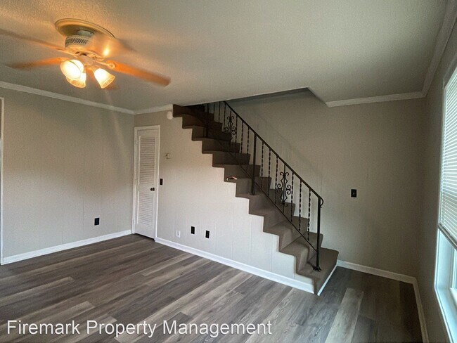 Foto del edificio - 2 br, 1.5 bath House - 203 N. Electra Street