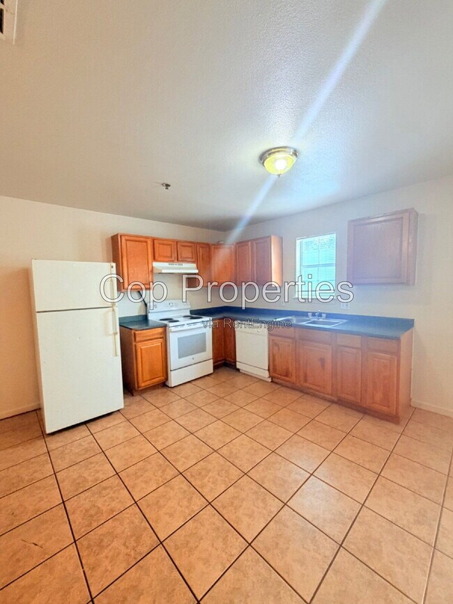 Foto del edificio - 6701 Brothers Ln