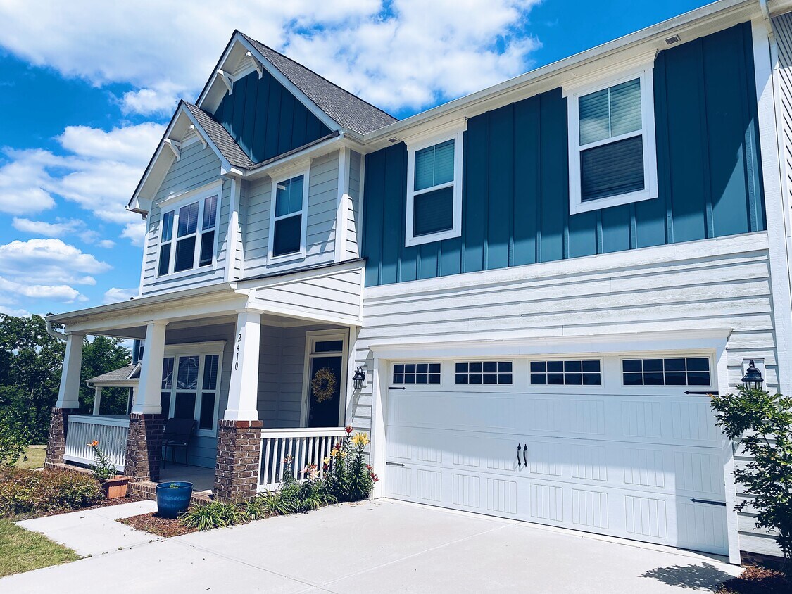 2410 Glenway Trail Ct, Pineville, NC 28134 House Rental in Pineville, NC