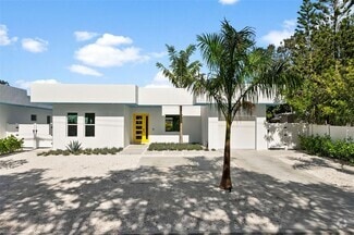 Building Photo - 2375 Waldemere St