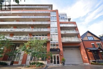 Building Photo - 349 McLeod St
