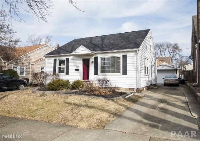 Building Photo - 1207 E Forrest Hill Ave