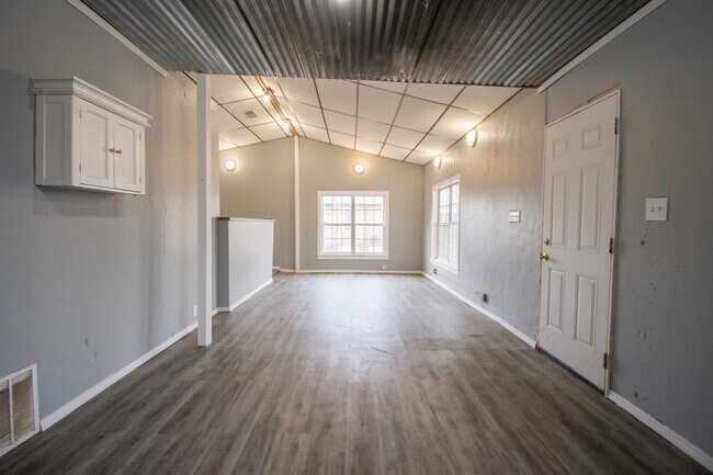 Foto del edificio - 2313 27th St