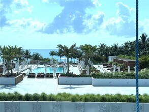 Building Photo - 2301 Collins Ave