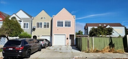 Building Photo - 1723 Livingston Ln