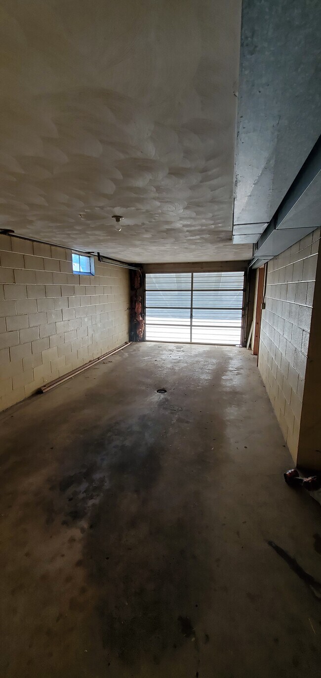 Foto del edificio - 1623 Spring Ave NE