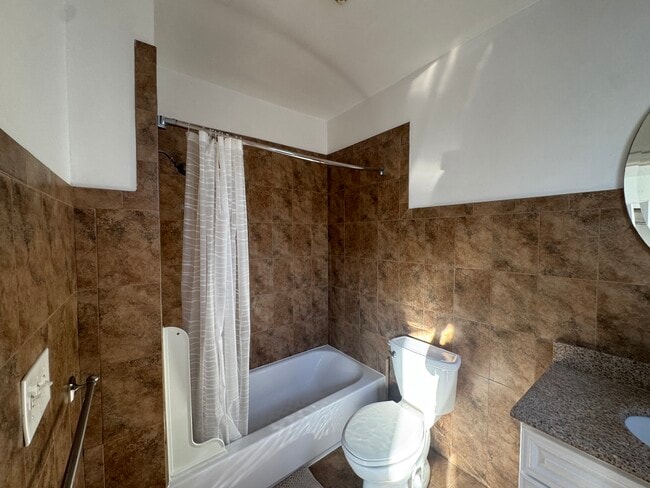 Foto del edificio - 226 Waverly Pl