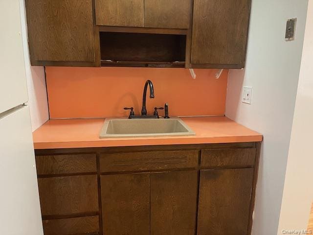 Foto del edificio - 212 5th Ave