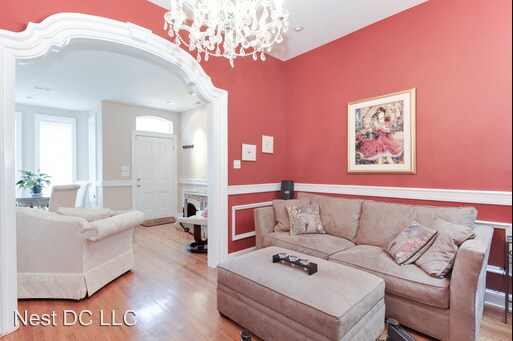 Foto del edificio - 223 8th St NE