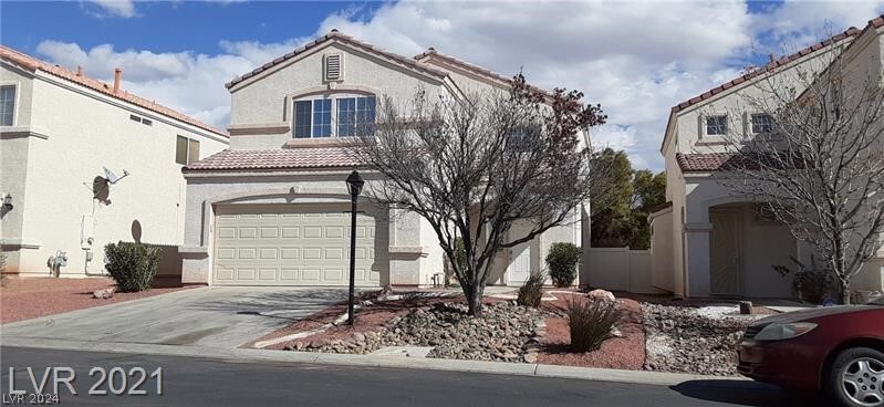 Foto principal - 6726 Petrified Forest St