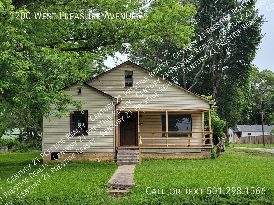 Primary Photo - 1200 West Pleasure Avenue