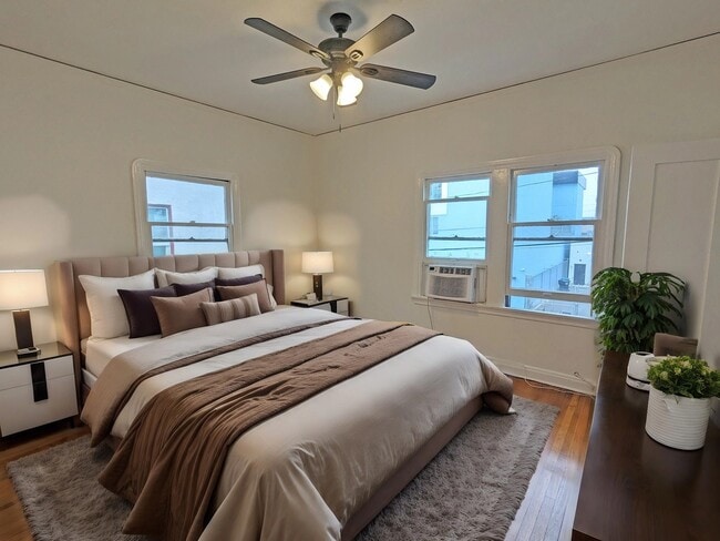 Foto del edificio - 335 N Orange Grove Ave