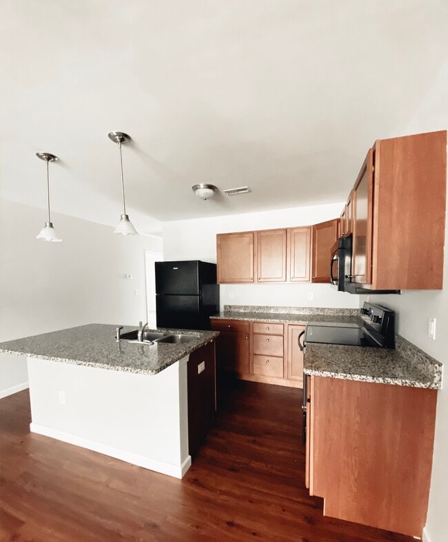 Building Photo - 332 Flat Cove Rd