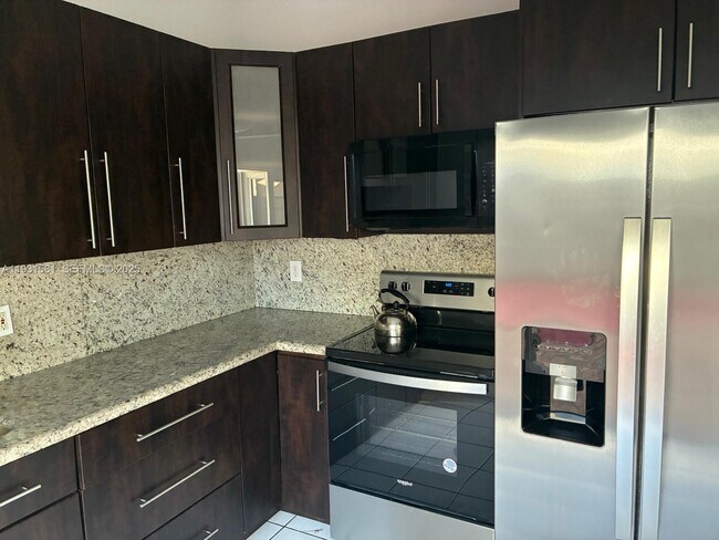 Foto del edificio - 16055 SW 112th Terrace