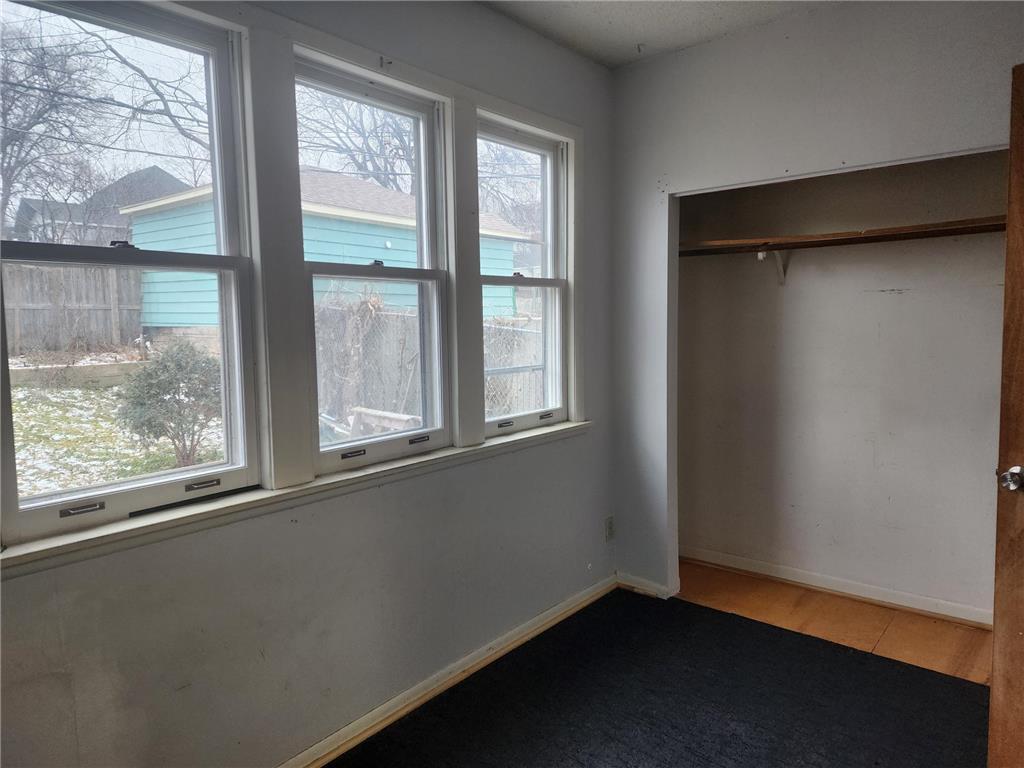 Building Photo - 3117 14th Ave S