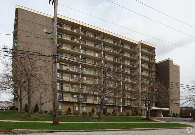 Building Photo - Villa Mercede Apartments