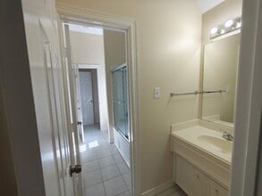 Building Photo - 3315 Frostwood Dr