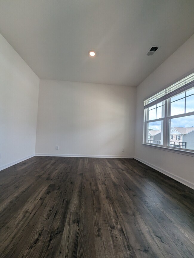 Foto del edificio - 2753 Red Barn Rd