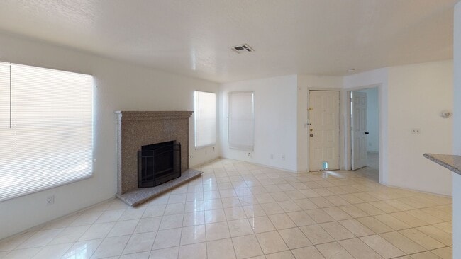 Building Photo - 3604 Di Salvo Dr