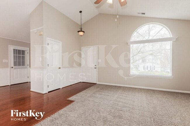 Building Photo - 3810 Broomstraw Ct