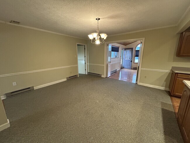 Foto del edificio - 8509 Winchester Ave