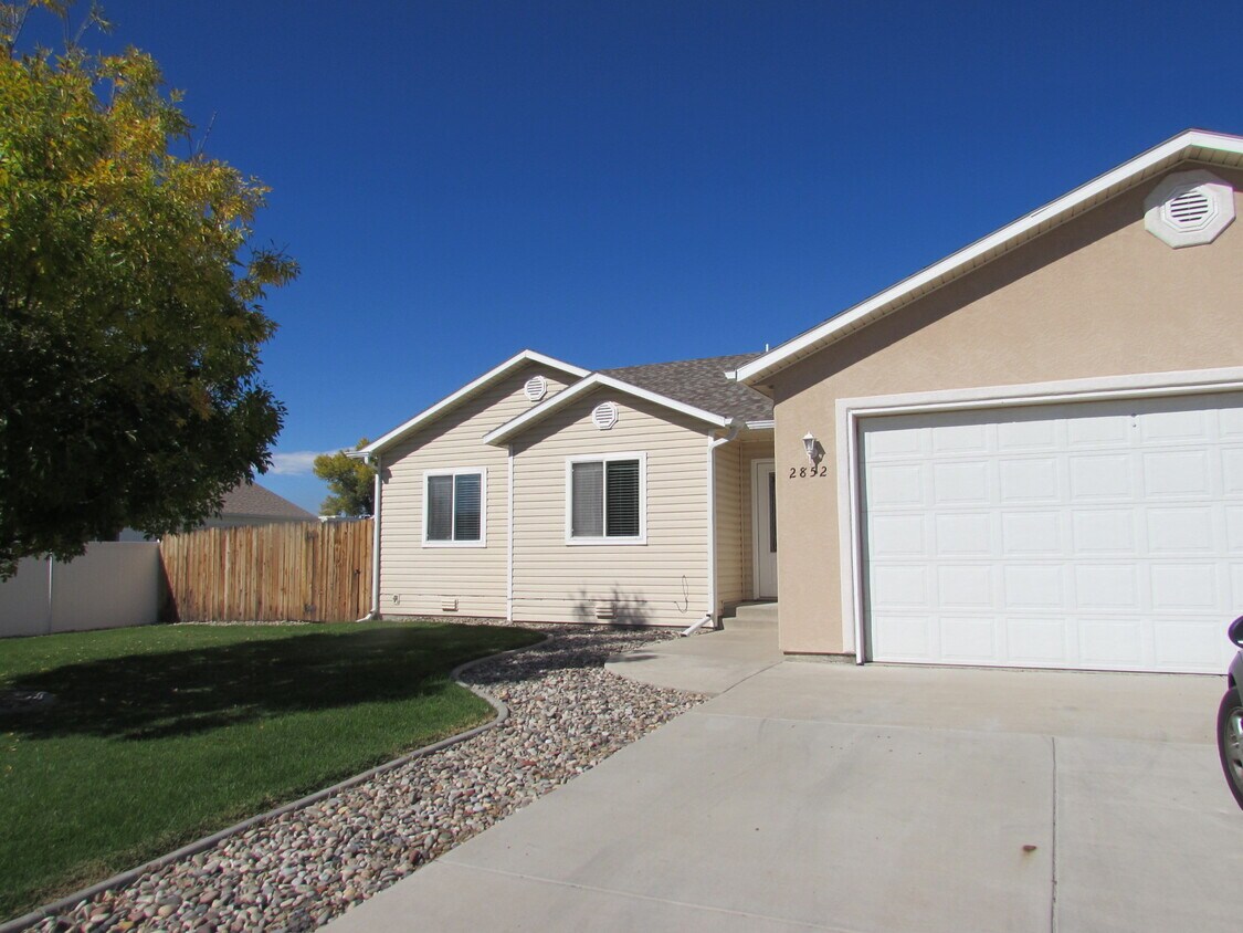 2852 Yarrow Dr, Grand Junction, CO 81501 House Rental in Grand