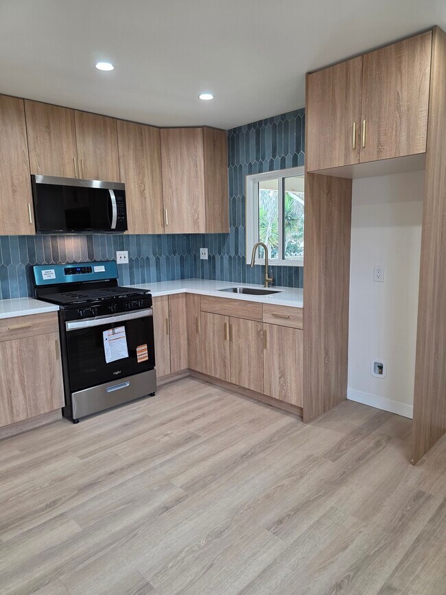 Foto del edificio - 2612 Huntington Ln