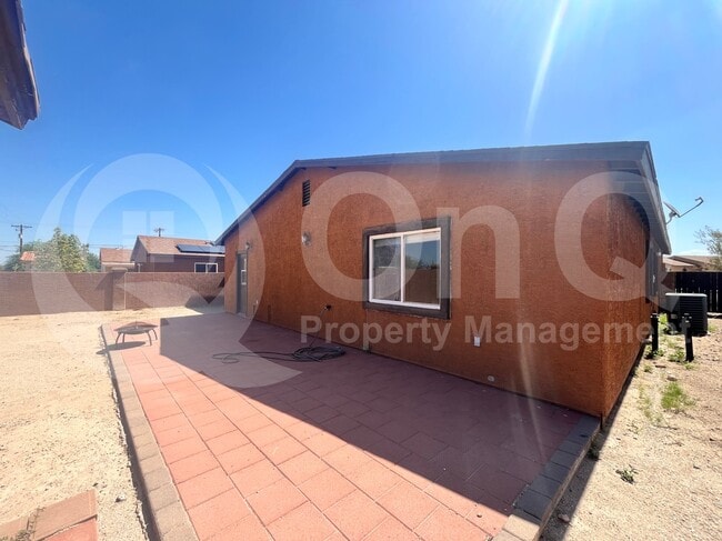Building Photo - 6026 S John Vic Pl