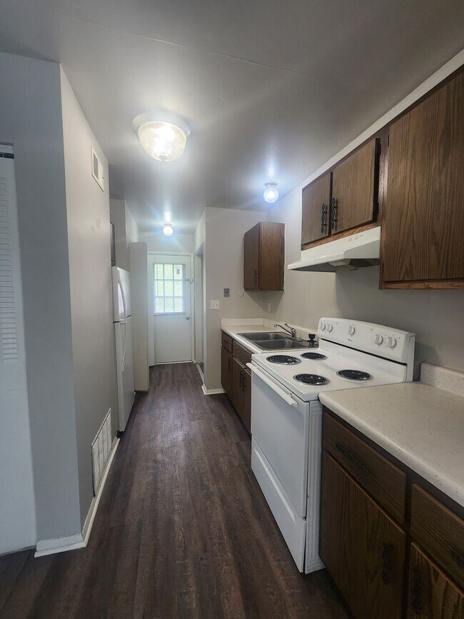 Foto del edificio - Cozy 1-Bedroom Bungalow – Easy Single-Level Living