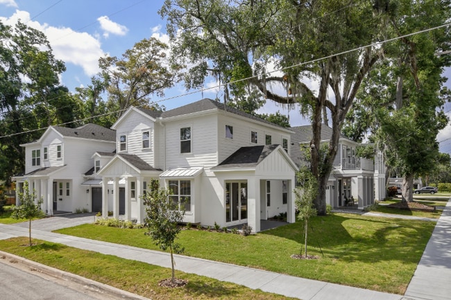 Photo - 109 W Orlando St Townhome