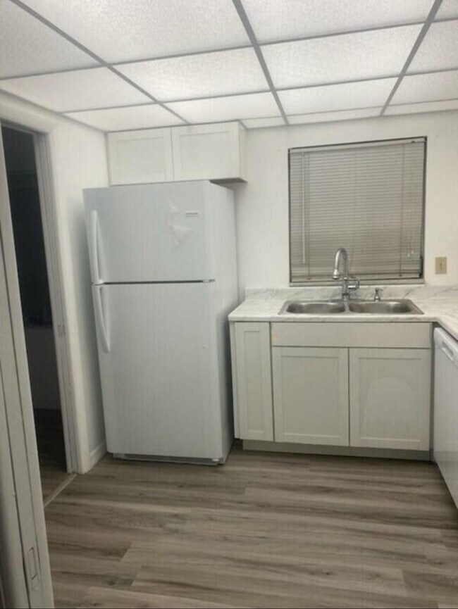 231 E Lantana Rd Unit 501, Lantana, FL 33462 Condo for Rent in