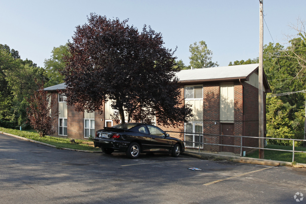 Building Photo - Belle Manor Apartments