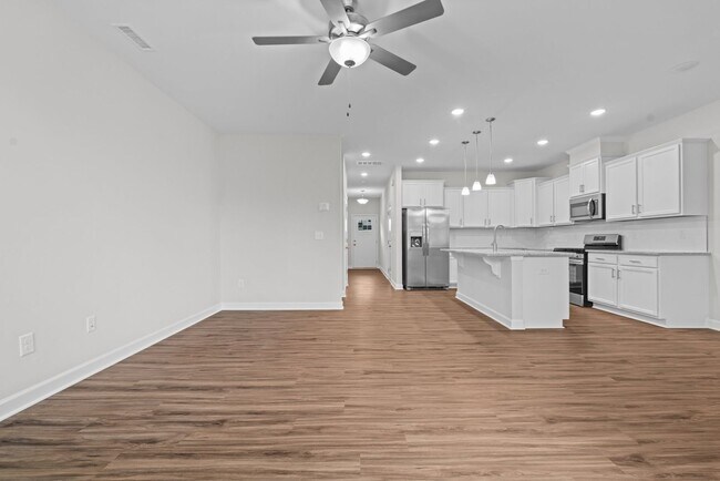 Foto del edificio - New Construction 3 Bed 2.5 Bath Townhome