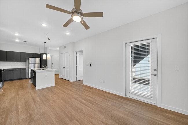 Planta abierta - Vista at Reed