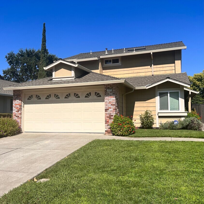 1939 Junction Dr, Concord, CA 94518 House Rental in Concord, CA