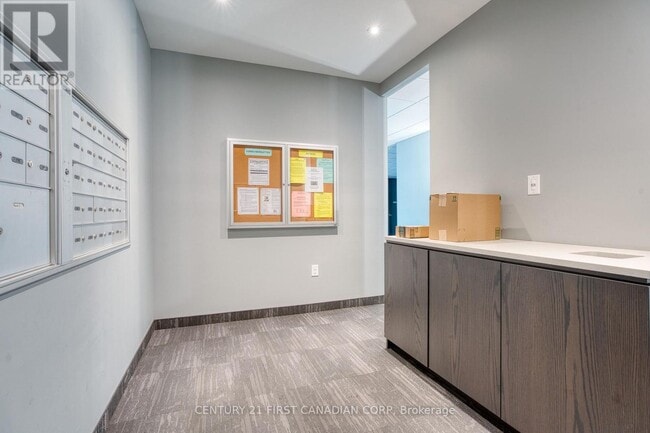 Building Photo - 1705 Fiddlehead Pl