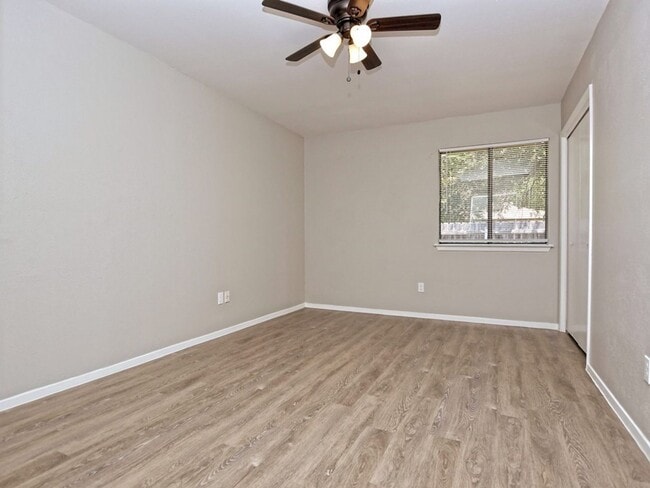 Building Photo - Berkett Drive