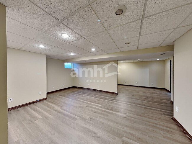 Foto del edificio - 1209 Nottingham Rd