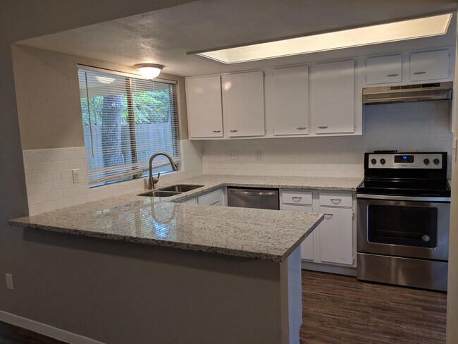 Foto del edificio - 26 W Broken Oak