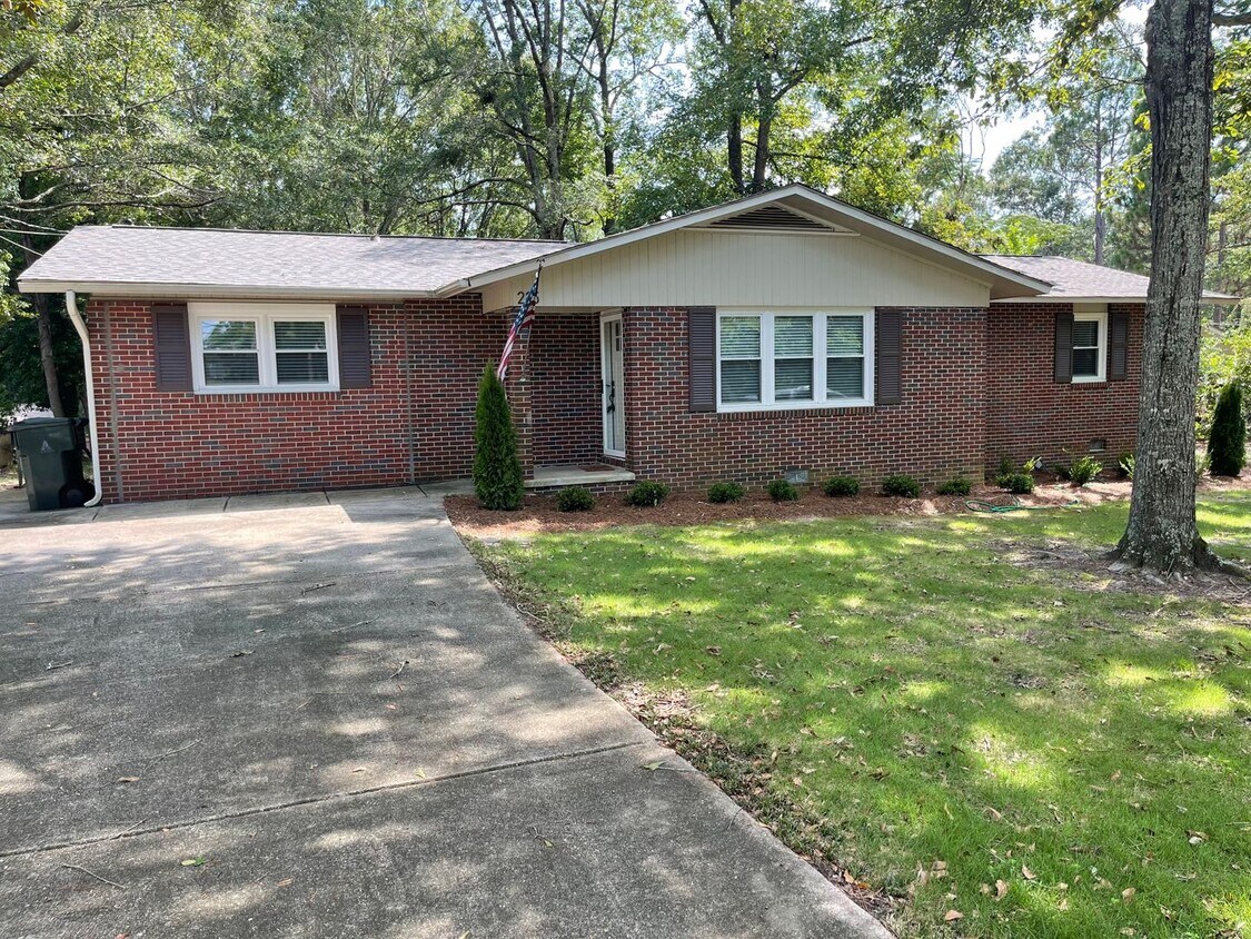 Home in Auburn! House Rental in Auburn, AL
