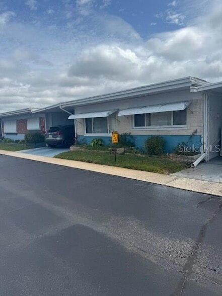 Photo - 250 Rosery Rd NW
