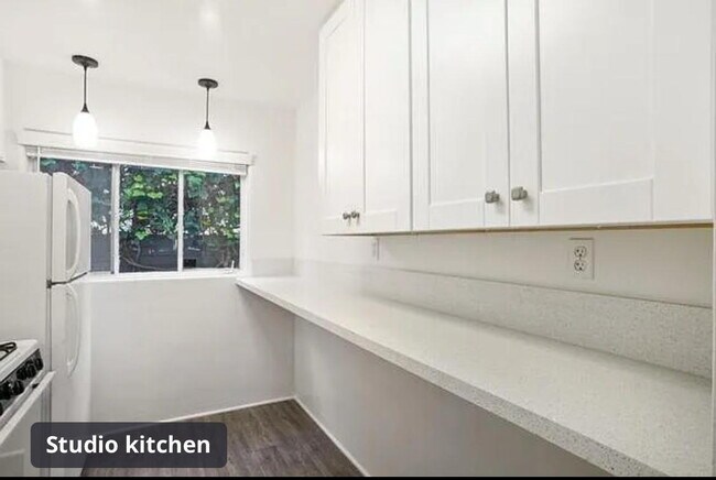 Foto del edificio - 148 W Maple St