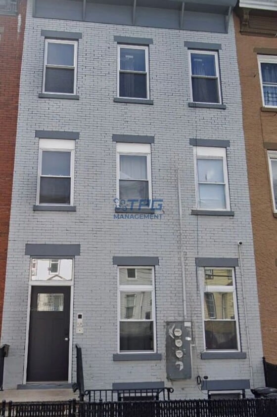 Photo - 142 RIPLEY PLACE-3