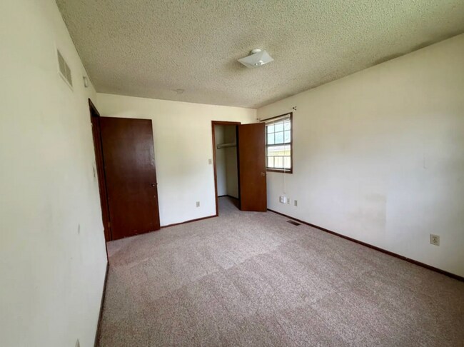 Foto del edificio - 3423 Harvard Rd
