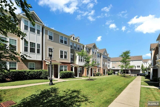 Building Photo - 114 Wesmont Drive