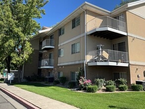 Building Photo - 1227 Riverside Ave
